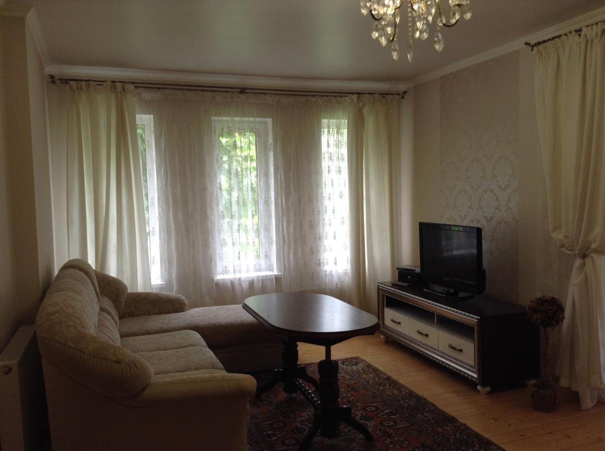 Гостьовий Дім Tauer Tatariw Exterior foto